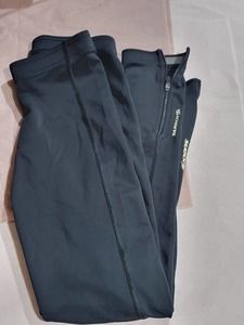 SUGOI Midzero Tight Black Leggings - Size Small - Zipped ankle